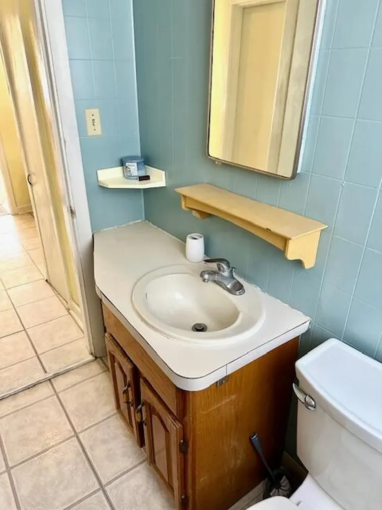 158 Pleasant Avenue Madawaska ME 04756
