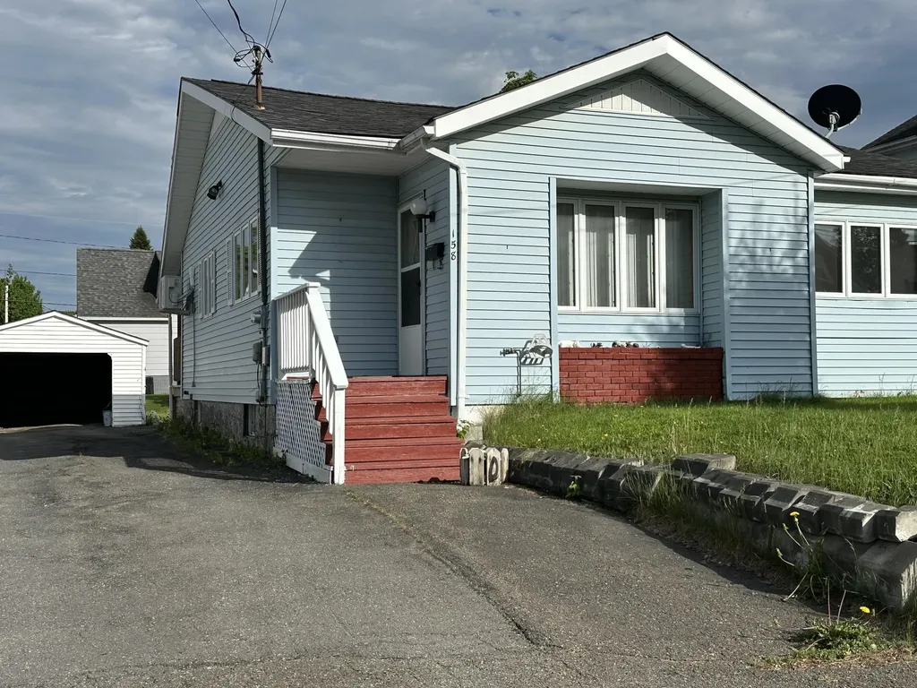 158 Pleasant Avenue Madawaska ME 04756