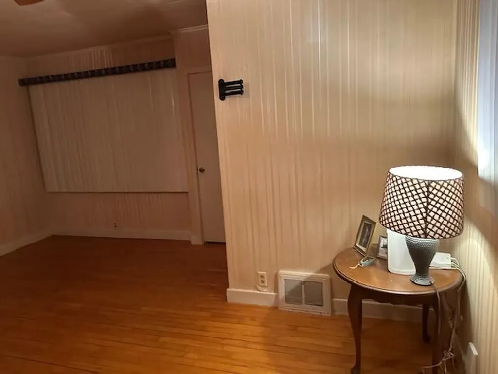 158 Pleasant Avenue Madawaska ME 04756