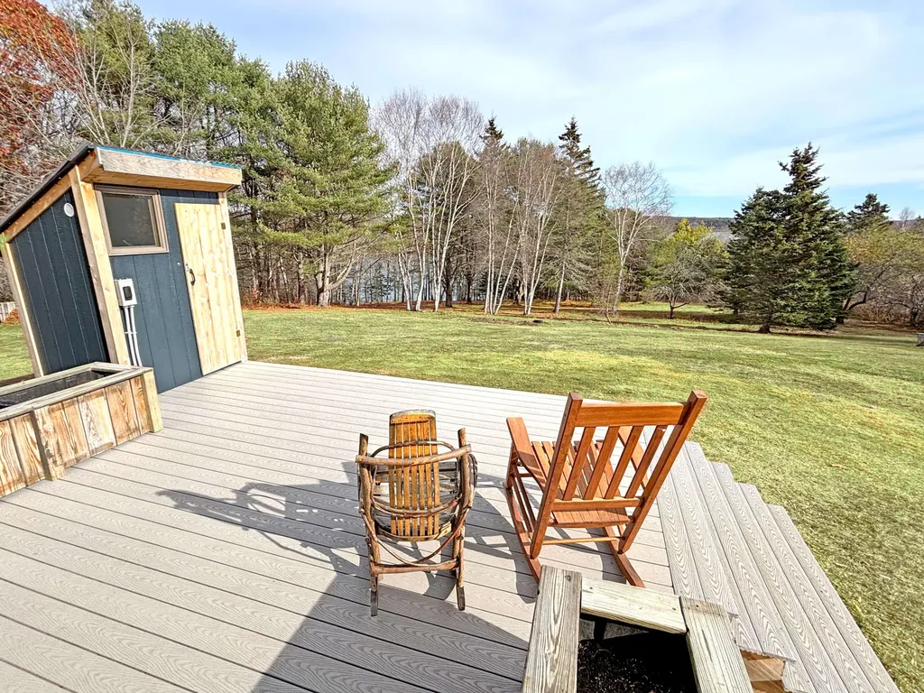 313 East Side Road Sorrento ME 04677