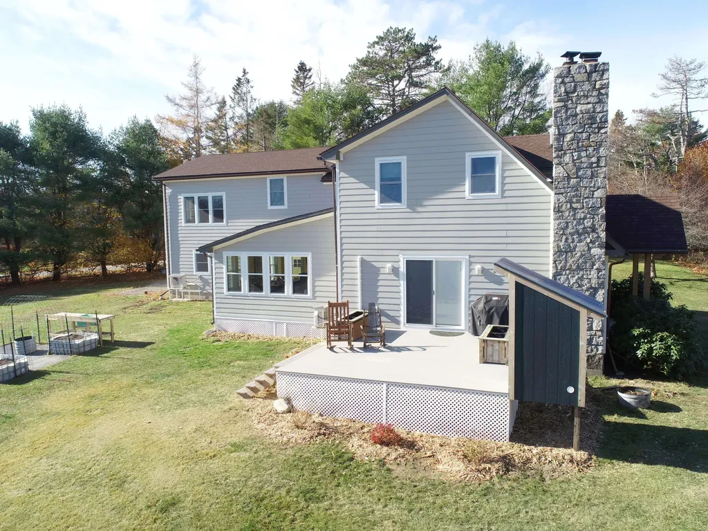 313 East Side Road Sorrento ME 04677