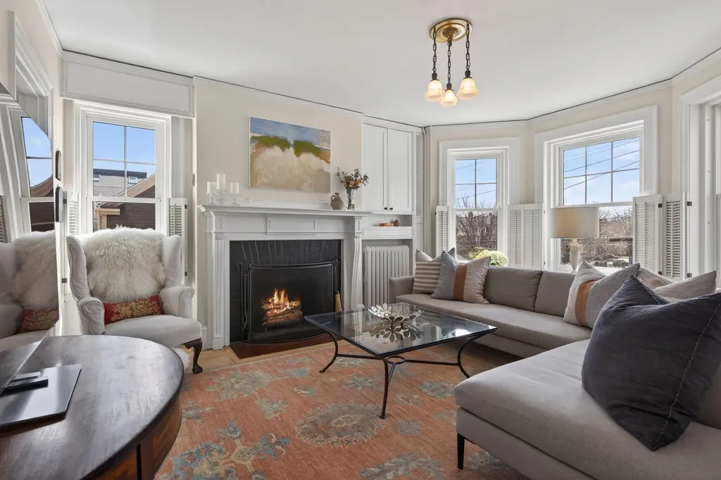 135 Brackett Street Portland ME 04102