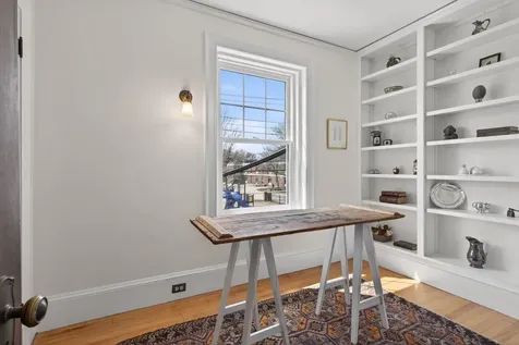 135 Brackett Street Portland ME 04102