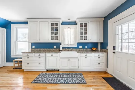 178 W Broadway Bangor ME 04401
