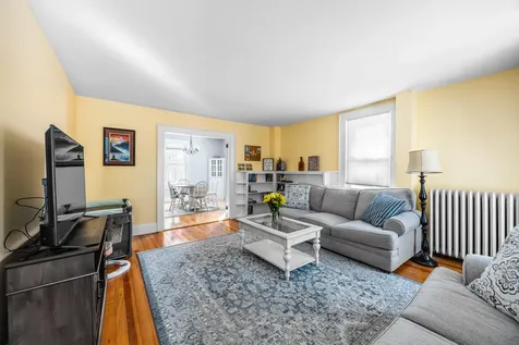 178 W Broadway Bangor ME 04401