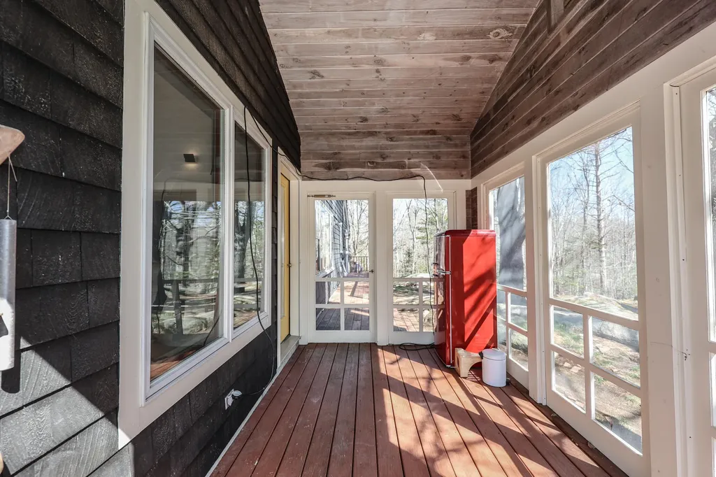144 Beachwood Avenue Kennebunkport ME 04046
