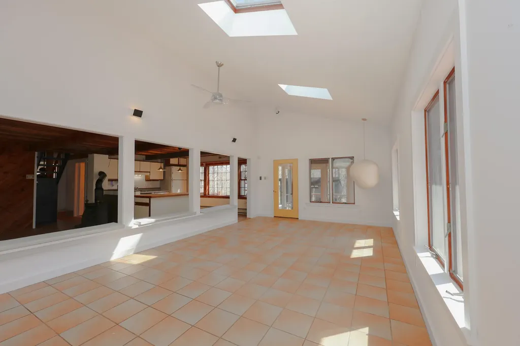 144 Beachwood Avenue Kennebunkport ME 04046