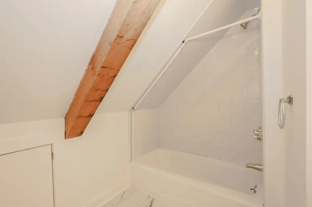 144 Beachwood Avenue Kennebunkport ME 04046