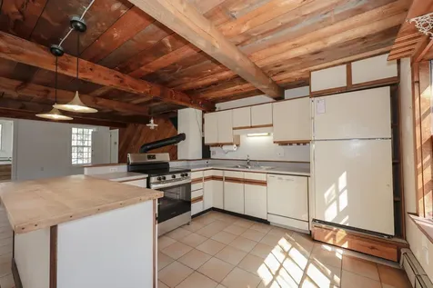 144 Beachwood Avenue Kennebunkport ME 04046