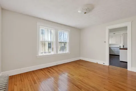 22 Clifford Street Westbrook ME 04092
