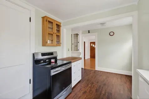 22 Clifford Street Westbrook ME 04092