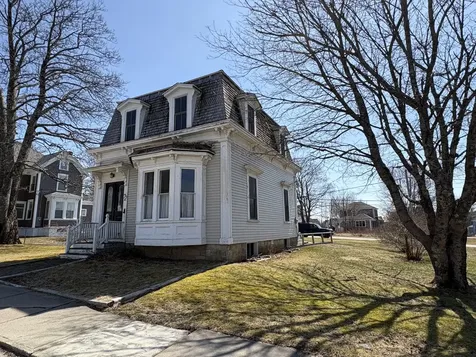 72 Washington Street Eastport ME 04631