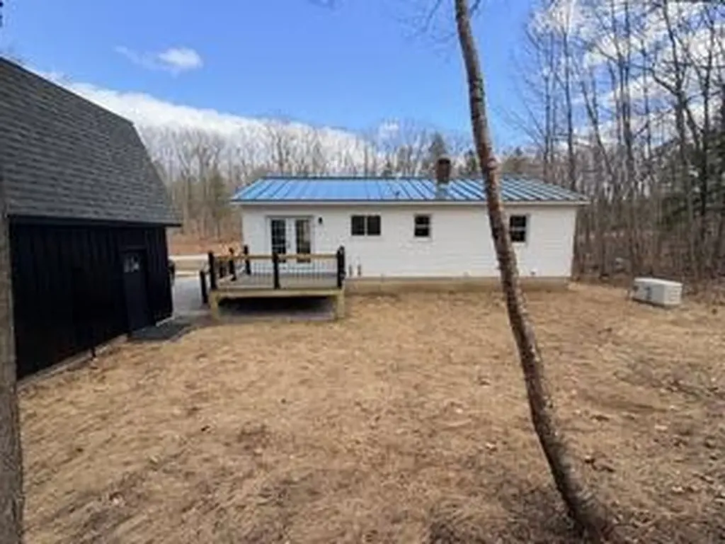 320 Eight Rod Road Augusta ME 04330