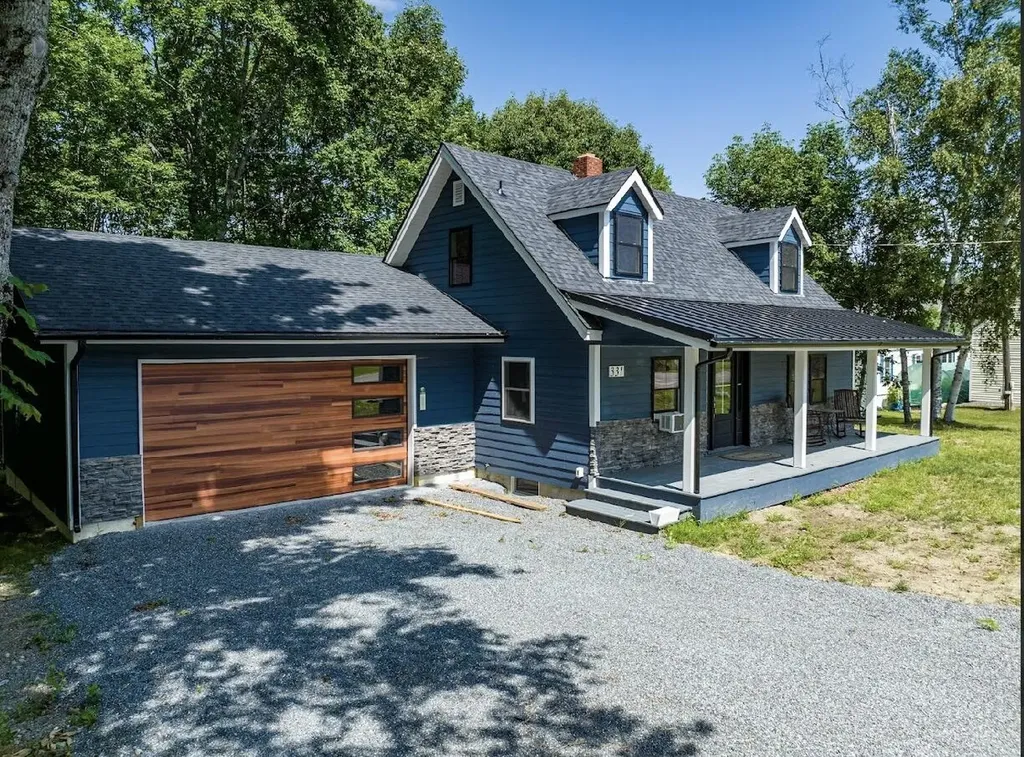331 Enfield Road Lincoln ME 04457