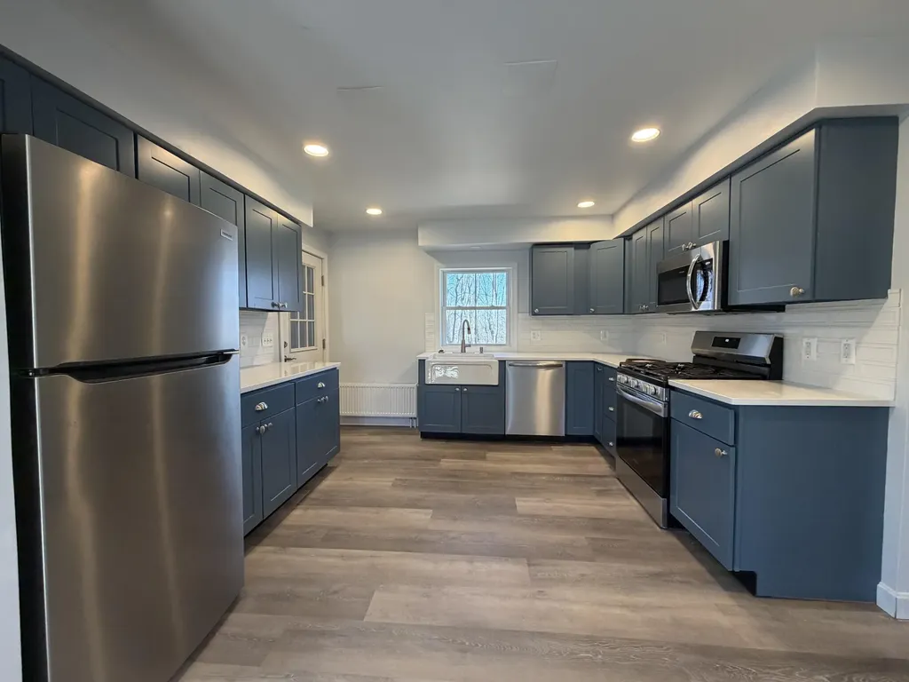 331 Enfield Road Lincoln ME 04457