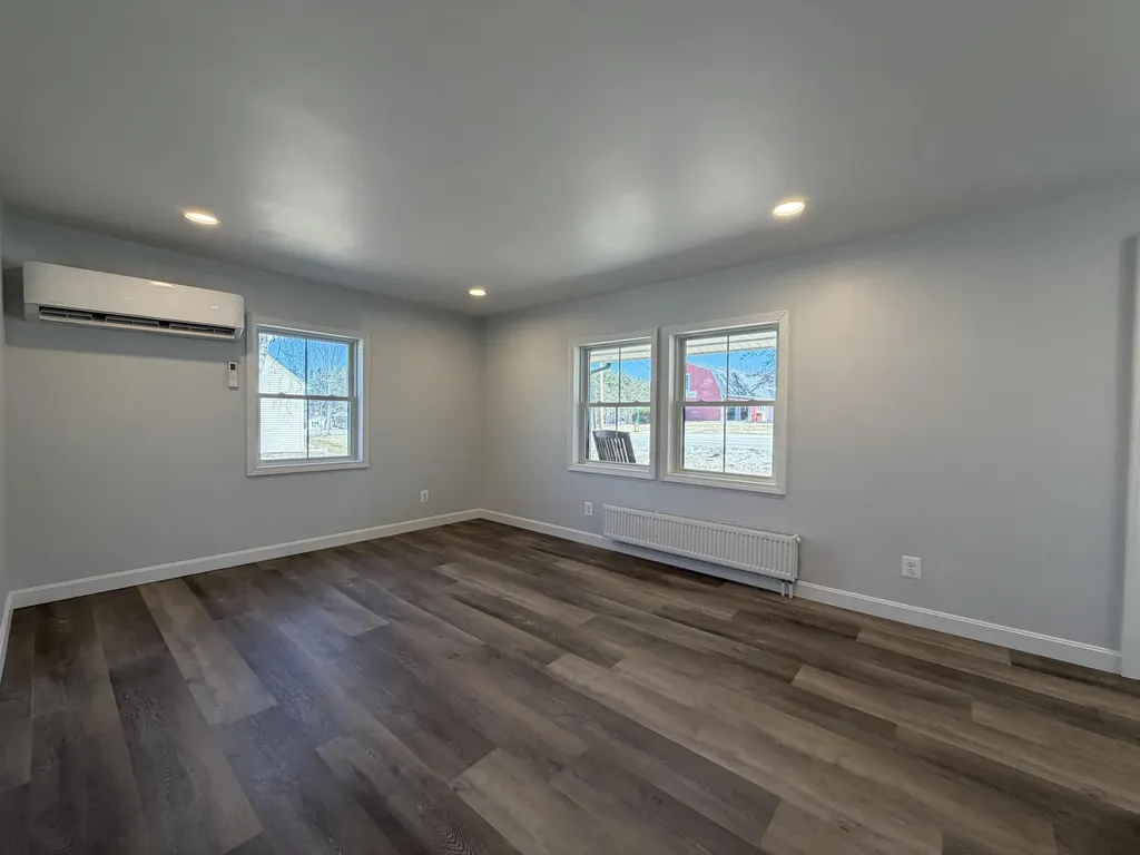 331 Enfield Road Lincoln ME 04457
