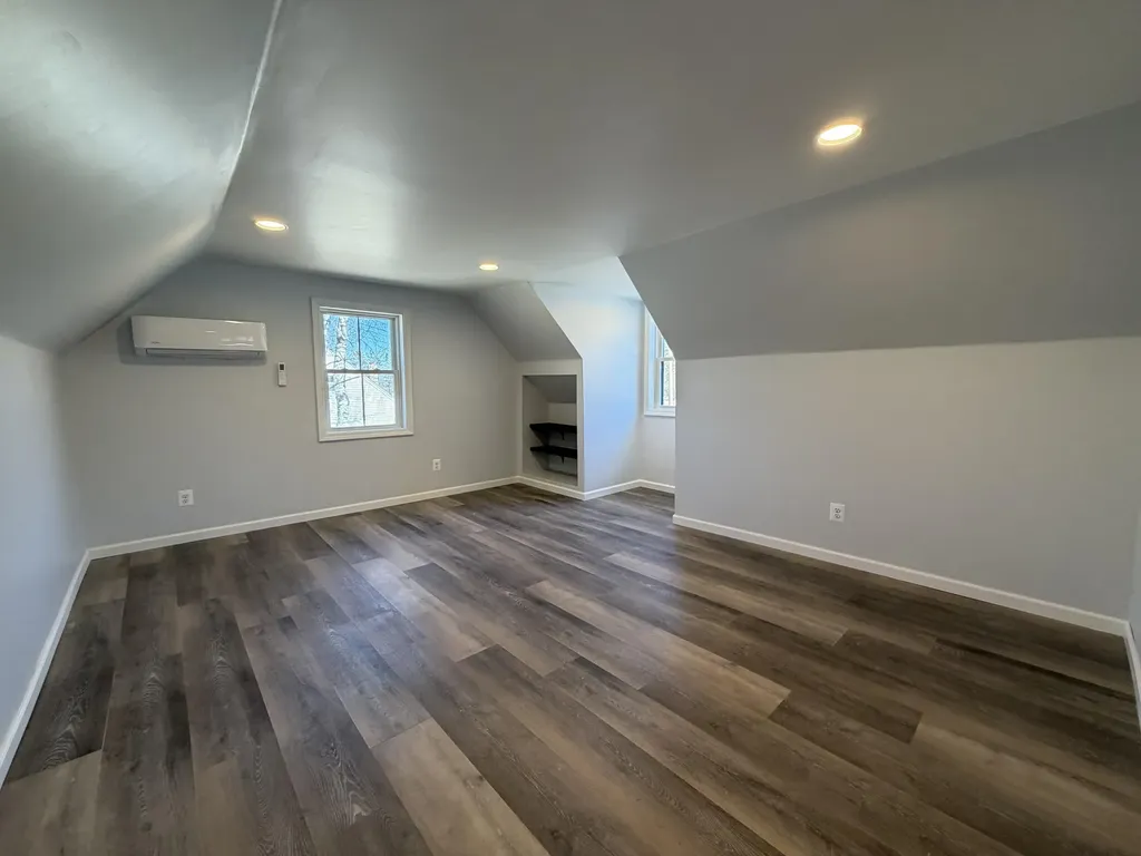 331 Enfield Road Lincoln ME 04457