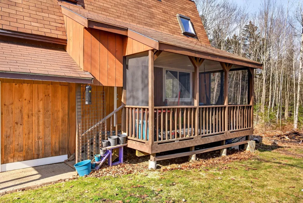 401 Miller Road Waldoboro ME 04572