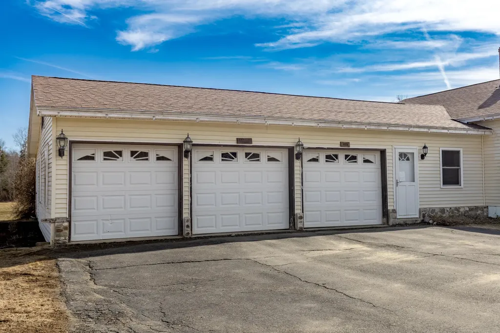 71 Upper-charleston Road Charleston ME 04422