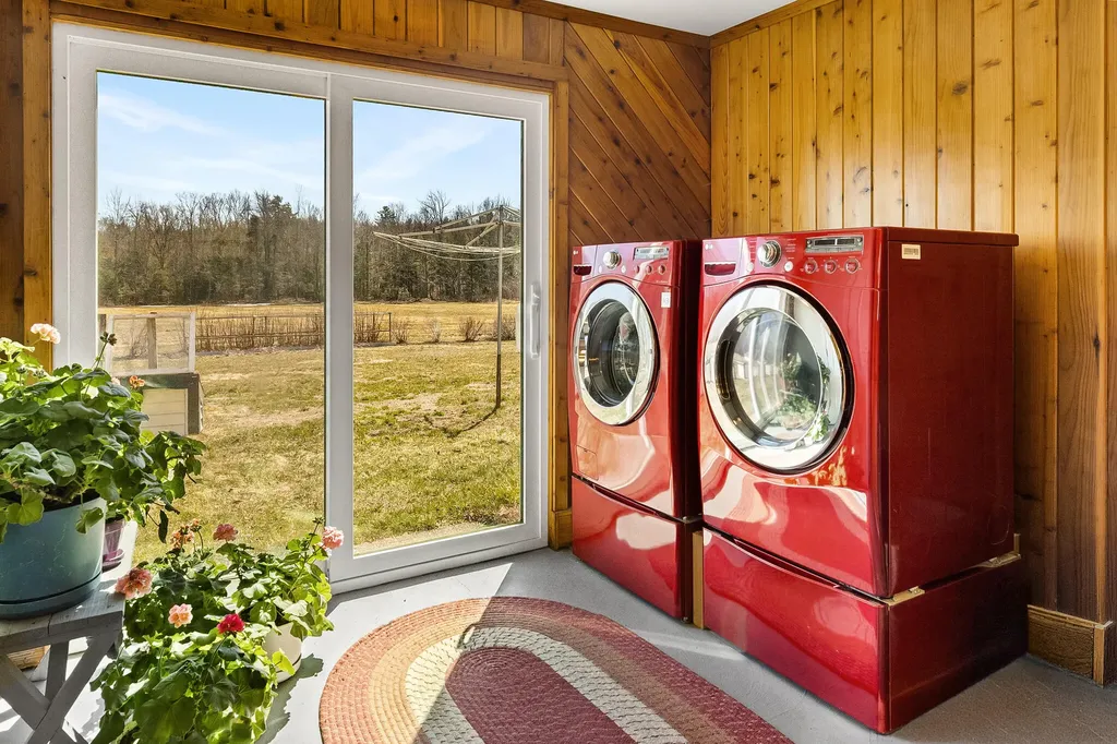 71 Upper-charleston Road Charleston ME 04422