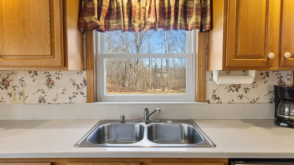 71 Upper-charleston Road Charleston ME 04422