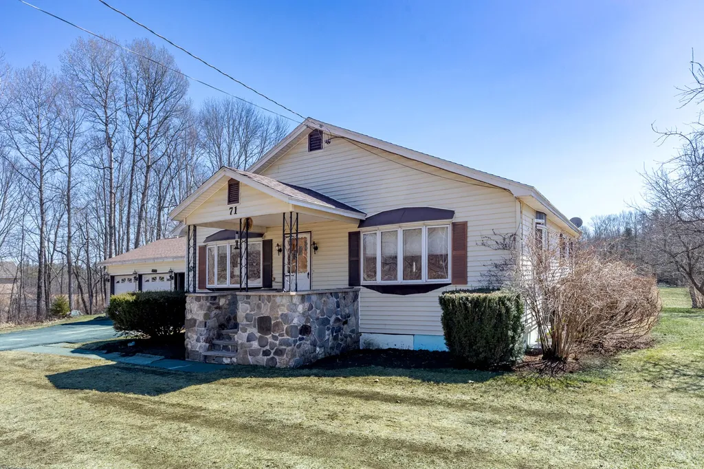 71 Upper-charleston Road Charleston ME 04422