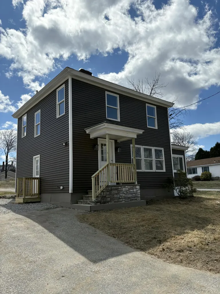 42 Jefferson Street Auburn ME 04210
