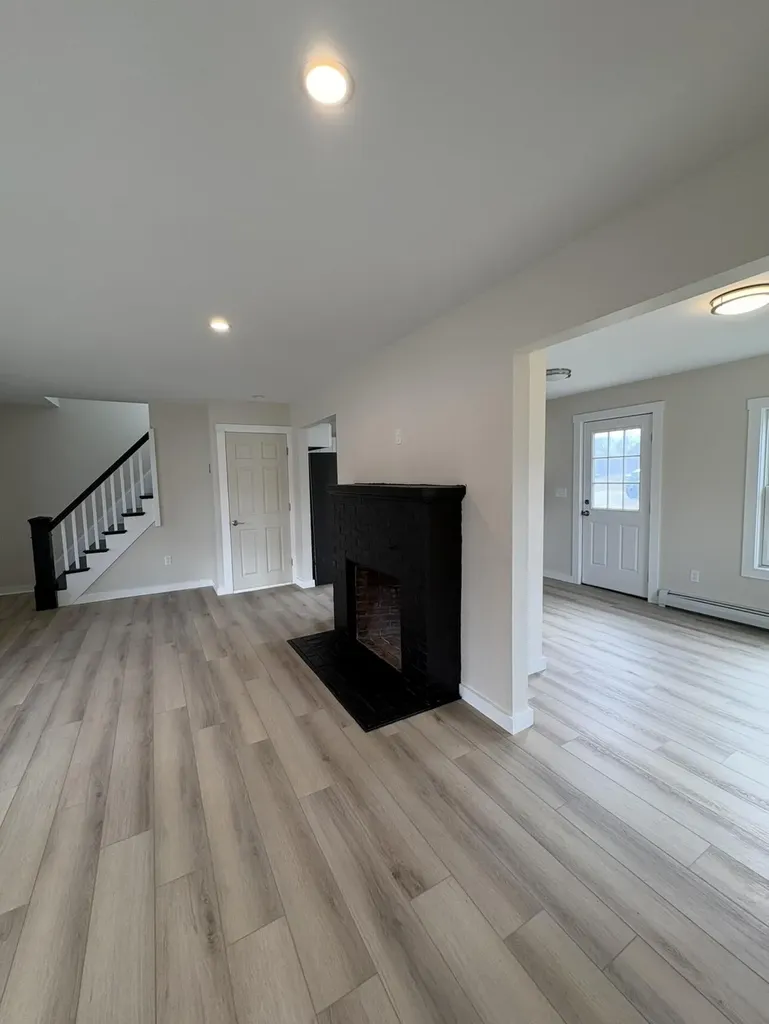 42 Jefferson Street Auburn ME 04210
