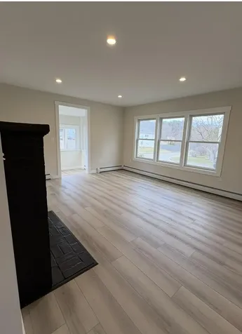 42 Jefferson Street Auburn ME 04210