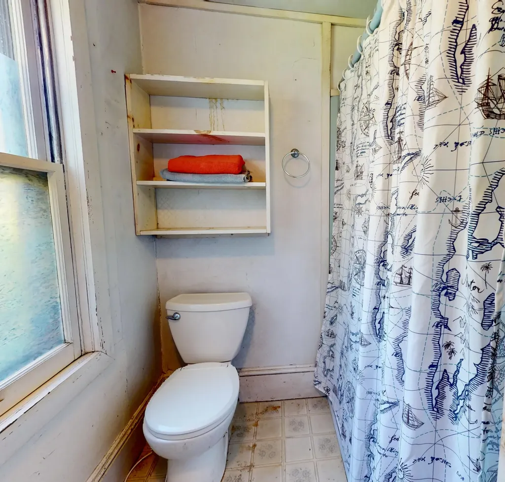 210 Old Harbor Road Vinalhaven ME 04863
