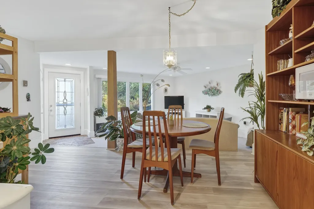 1 Sandpiper Cove Scarborough ME 04074