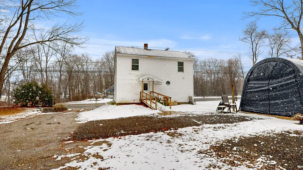 213 Buxton Road Saco ME 04072