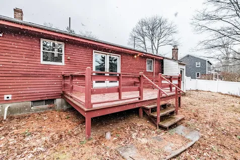 9 Merganser Lane Topsham ME 04086