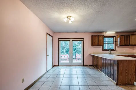 9 Merganser Lane Topsham ME 04086