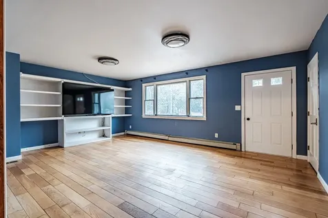 9 Merganser Lane Topsham ME 04086