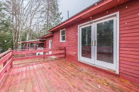 9 Merganser Lane Topsham ME 04086