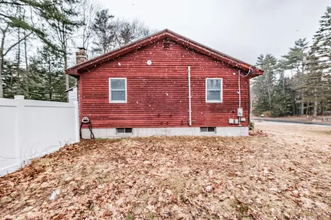 9 Merganser Lane Topsham ME 04086