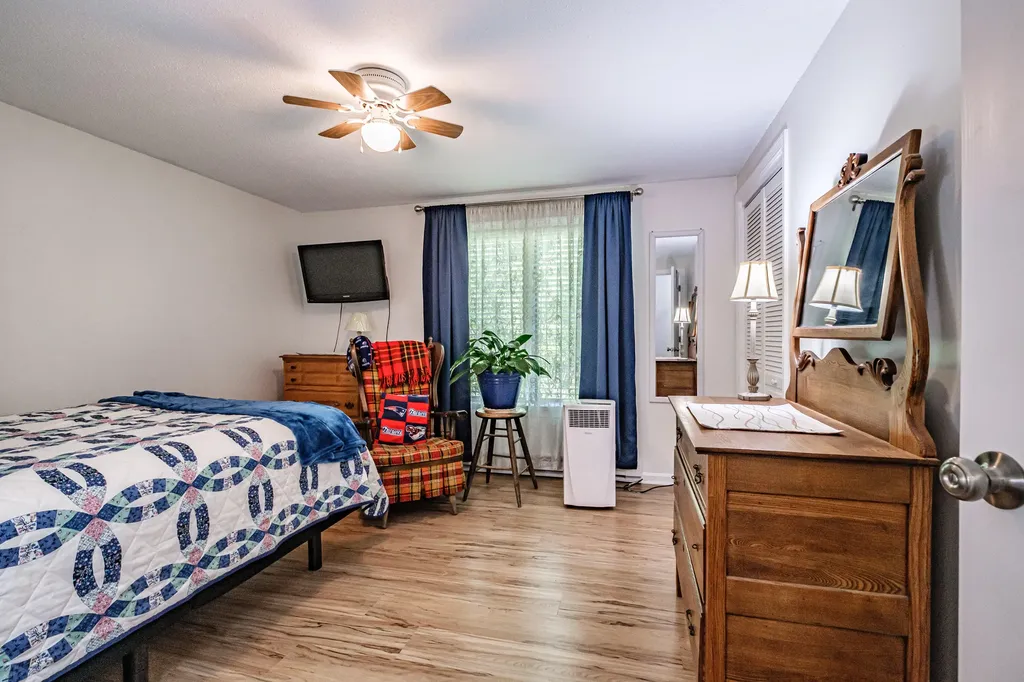 12 Azalea Lane Windham ME 04062