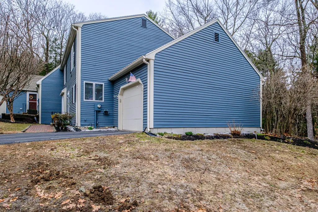 12 Azalea Lane Windham ME 04062