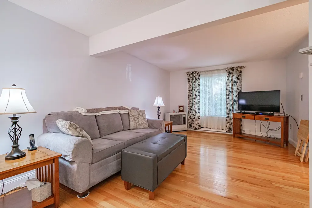 12 Azalea Lane Windham ME 04062