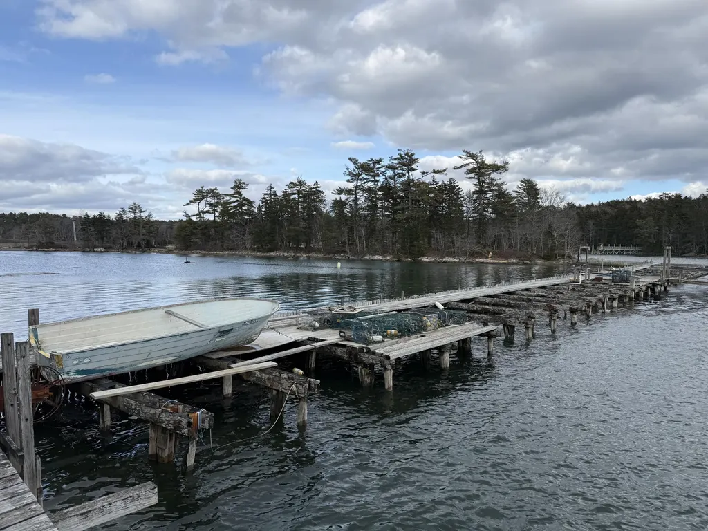 37 Knickerkane Road Boothbay ME 04537