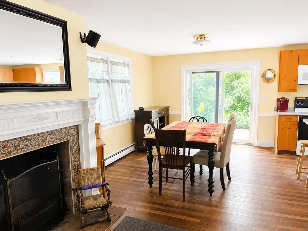 14 Eastfield Road Cape Elizabeth ME 04107