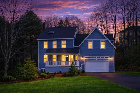 14 Eastfield Road Cape Elizabeth ME 04107