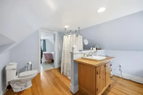 11 Russell Street Portland ME 04102