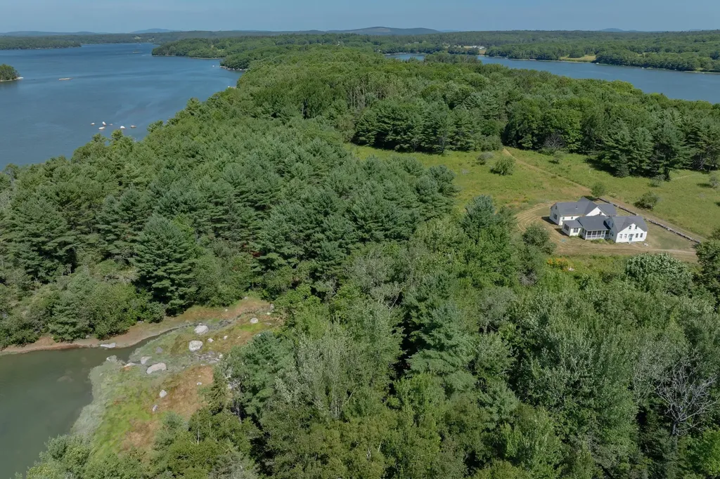 120 Youngs Point Road Brooksville ME 04617
