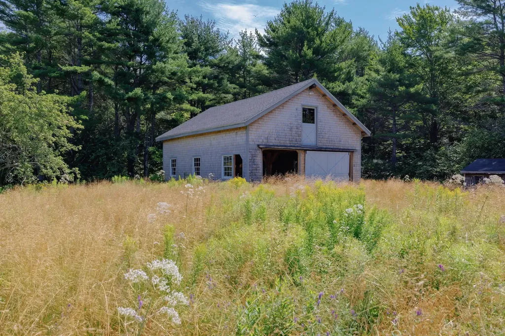 120 Youngs Point Road Brooksville ME 04617