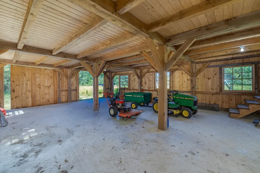 120 Youngs Point Road Brooksville ME 04617
