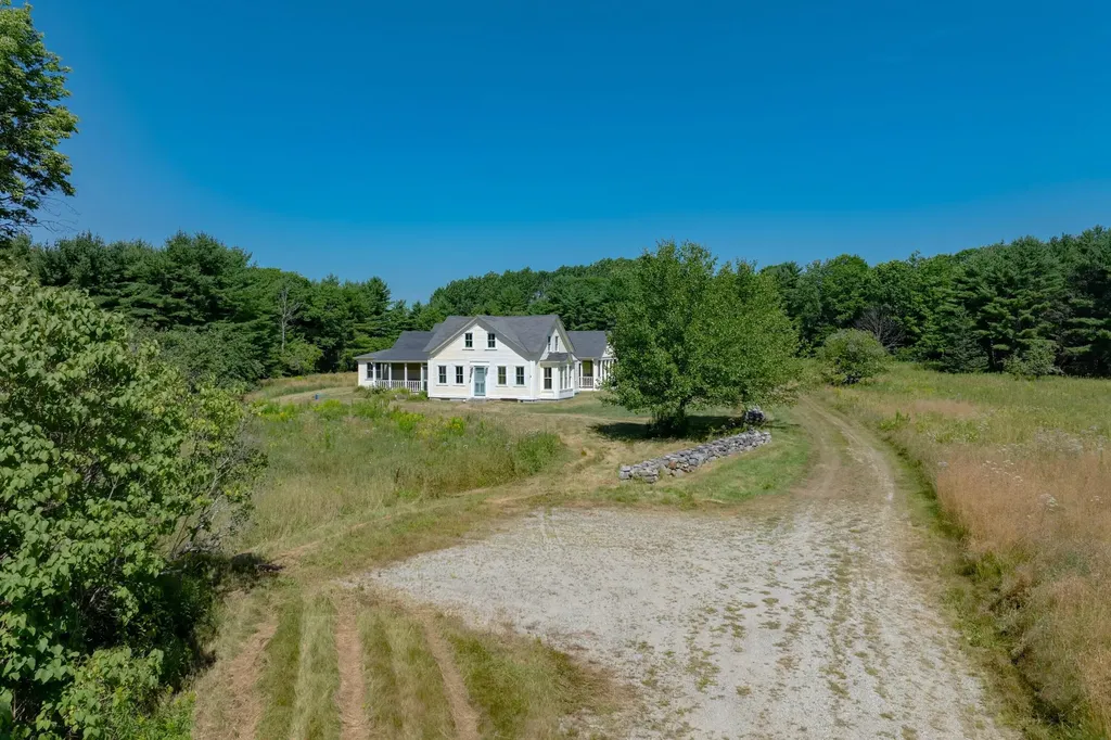 120 Youngs Point Road Brooksville ME 04617