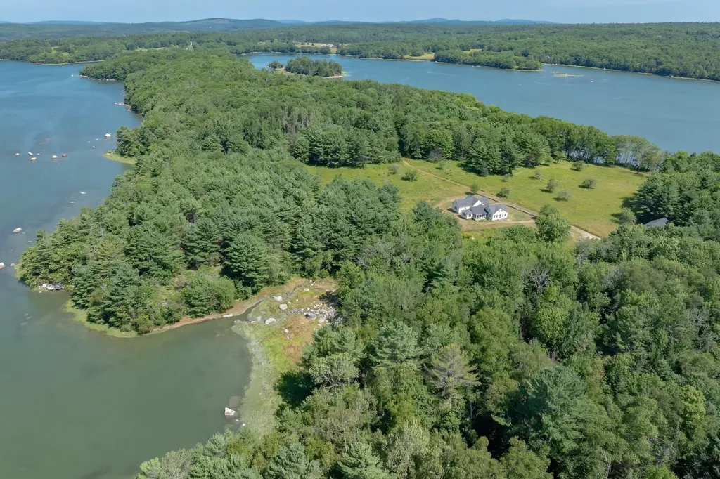 120 Youngs Point Road Brooksville ME 04617