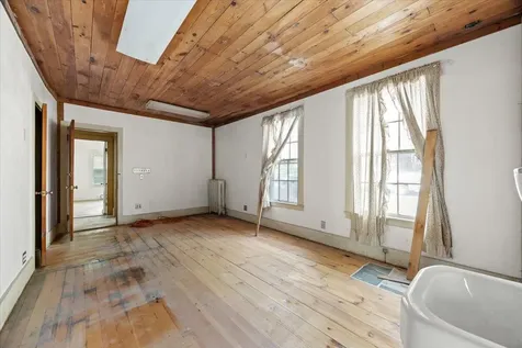 38 Jefferson Street Biddeford ME 04005